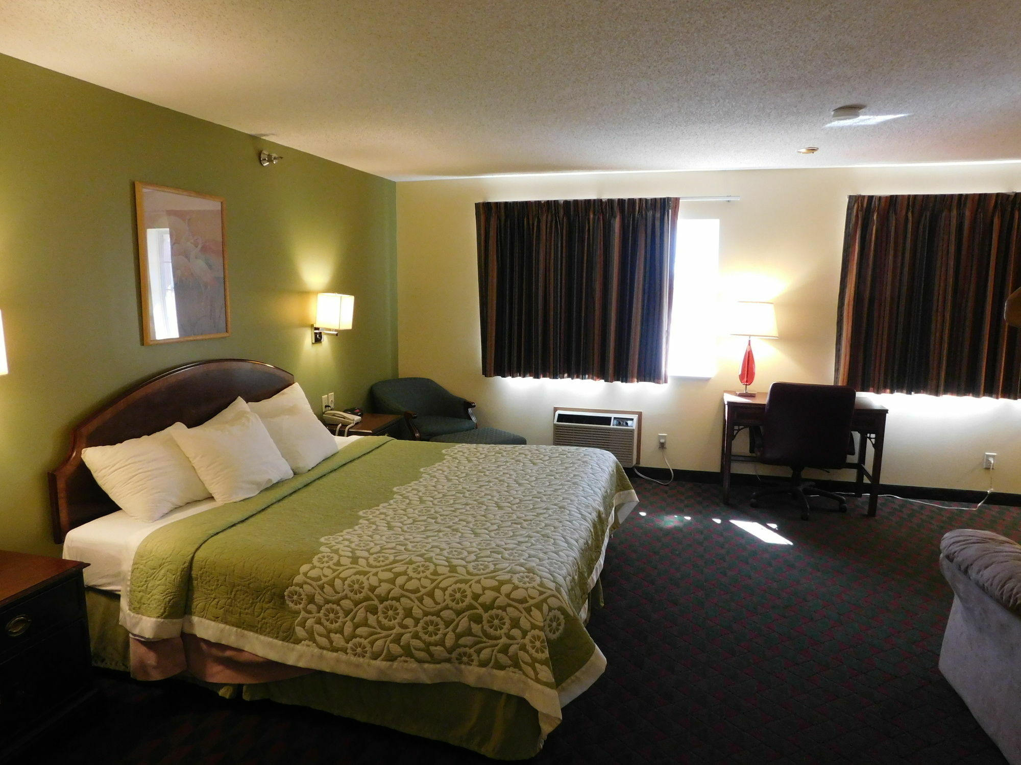 Days Inn By Wyndham Lexington Ne Bagian luar foto